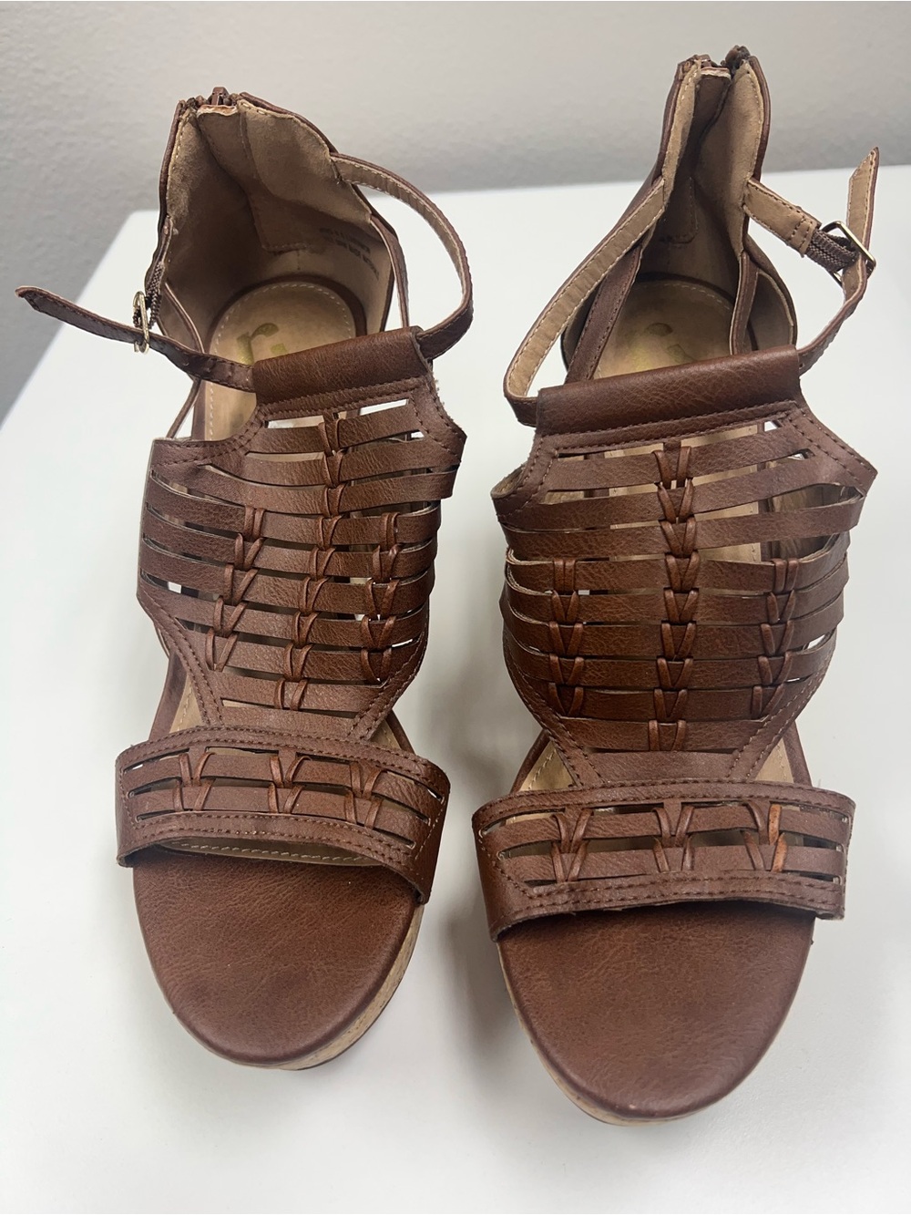 Report Women’s Cinnamon Brown Wedges Platform Y2K Sandal Size 9.5